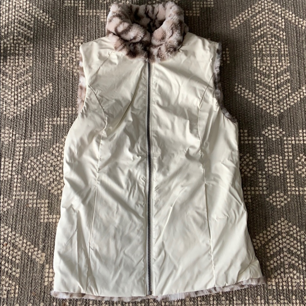NEW ✨ Keren Hart Reversible Faux Fur/Leather Vest